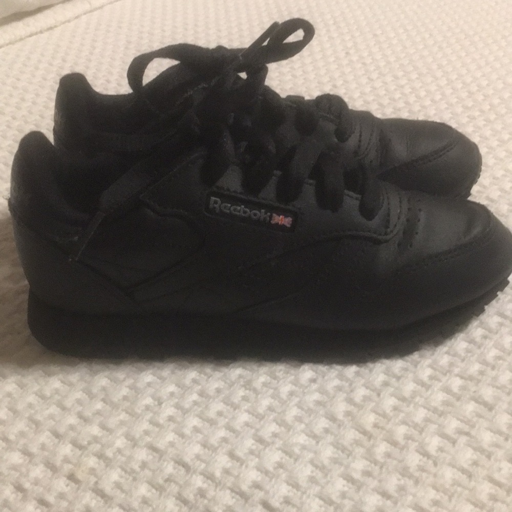 Kids Reebok Classic Sneakers Black Unisex Size 12